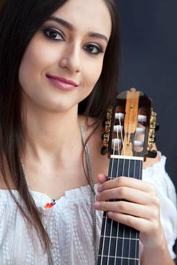 Begül Erhan